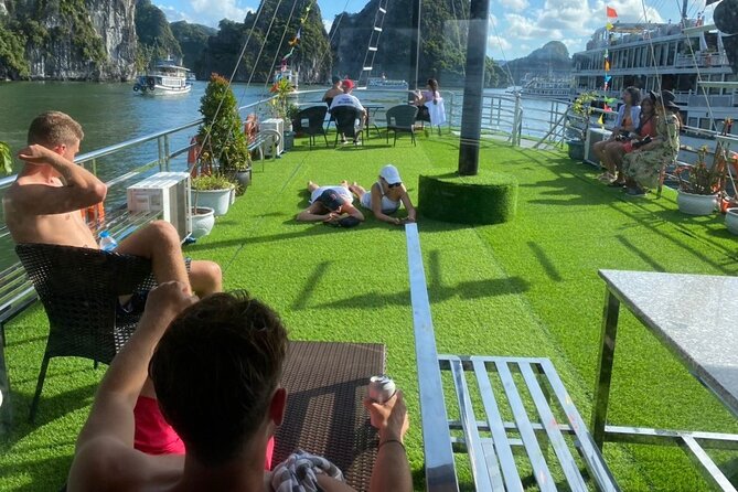 1 Day Tour to Halong Bay Cruise from 3 - 5 star Cruise & Transfer - Halong Bay in a single day: what you gain (and what you skip)