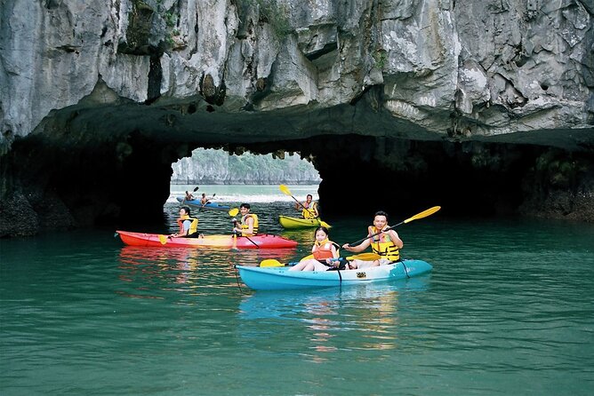 2-Day In Halong Bay Cruise With Transfer From Hanoi - Dark & Light Cave: bamboo boat pacing that keeps the experience grounded