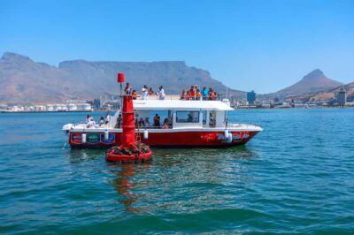 30min V&A Waterfront Harbour Cruise Cape Town - Getting there: Waterfront Boat Company by Sevruga