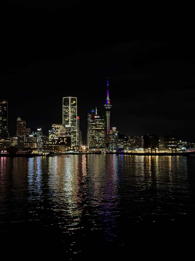 Auckland: Nightlights Harbour Cruise with Canapés and Drink - Key highlights that make this cruise feel worth it