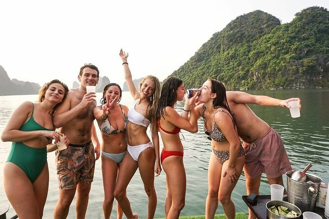 BEST Halong Bay Cruise 2 days 1 night - 5 stars - A two-day Halong Bay cruise that fits real vacation time