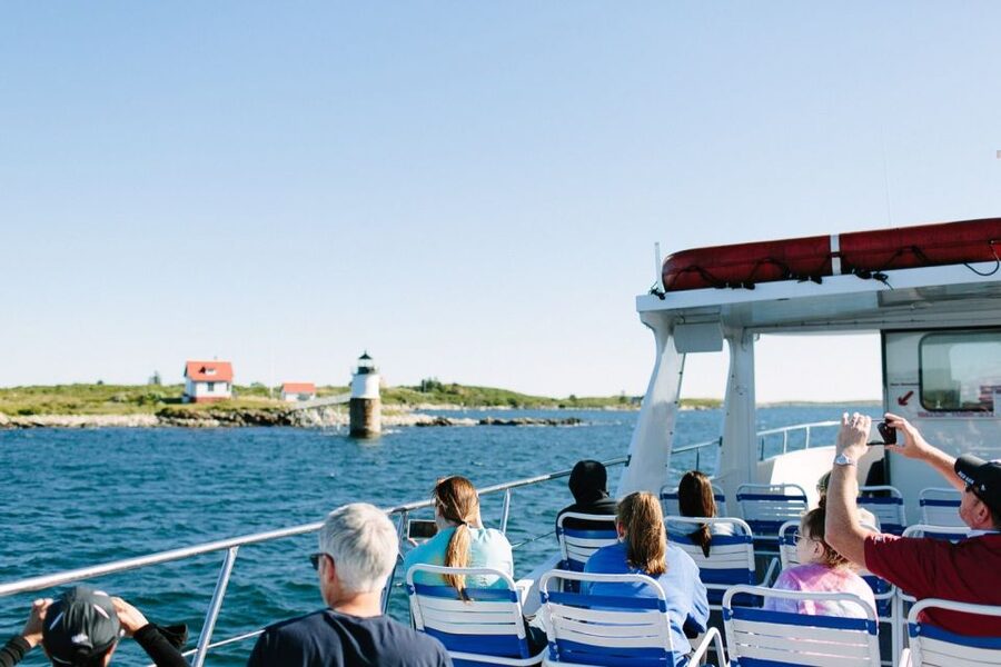 Boothbay Harbor Cruise: Lighthouses, Lobster Haul, and Seals - Boothbay Harbor’s lighthouse-and-seal route (Burnt Island to Ram Island)