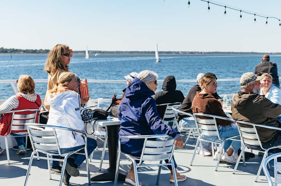 Charleston: Daytime or Sunset Historic Harbor Cruise - A 90-Minute Harbor Cruise That Makes Charleston Make Sense