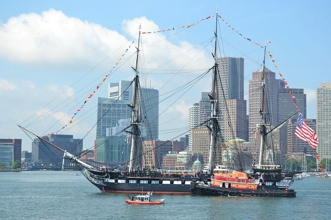 City Cruises Boston Historic Sightseeing Harbor Cruise - Long Wharf boarding: quick entry, but don’t cut it close