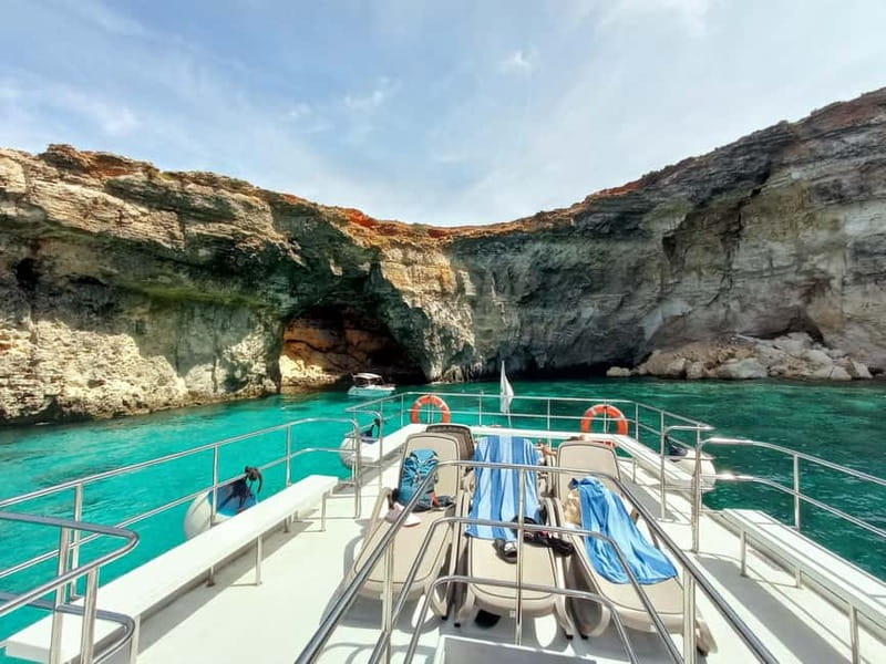 Comino Blue Lagoon & Crystal Lagoon - 3 Bay Cruise - Santa Marija caves: quick sightseeing on the return