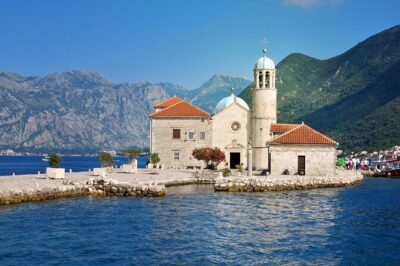 Deluxe Boka Bay Tour with lunch - Perast on foot: short walk, strong payoff