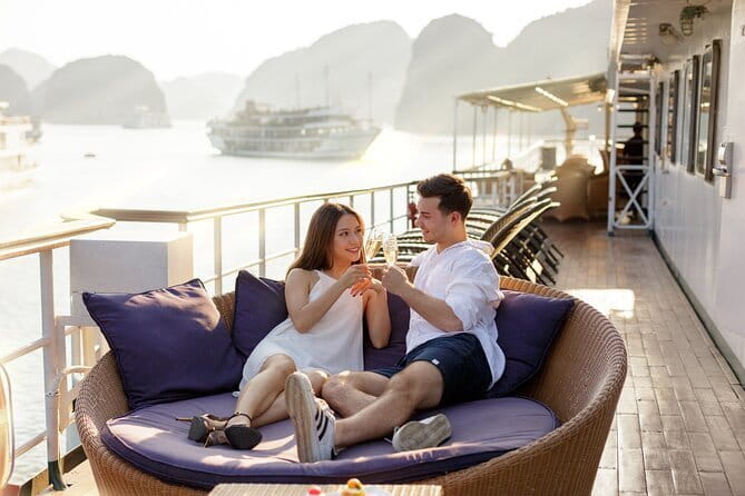 Emeraude Cruise 2 days 1 night Ha Long Bay Tour - Ti Top Island: swim, hike, or just time your photos