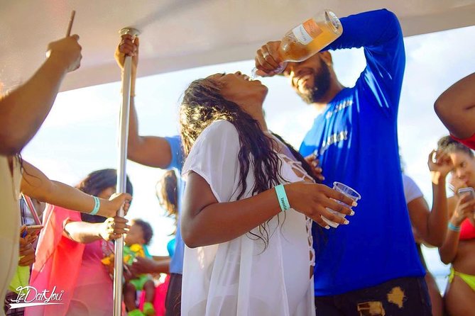 Friday Evening Kingston Harbour Cruise, Sunday Beach Cruise or Charter Our Boats - Food and drinks on board: where the included value shines (and where it can miss)