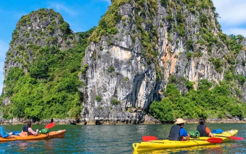 From Ha Long: Luxurious 6-Hour Halong Bay Cruise. - Onboard buffet lunch: the comfort part of the cruise