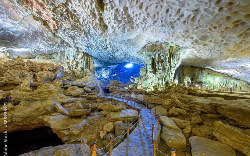 From Ha Long: Luxurious 6-Hour Halong Bay Cruise. - Bo Hon archipelago and Sung Sot Cave: the biggest wow factor