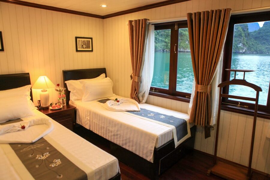 From Hanoi: 2-Day & 1 Night Halong Bay Tour - Night on Board: Squid Fishing and Relax Time