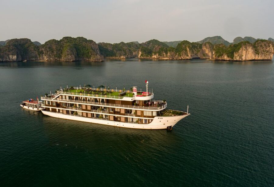 From Hanoi: 2-Day Lan Ha Bay Cruise with Meals and Cabin - From Hanoi to the bay: getting set up for a smooth 2 days