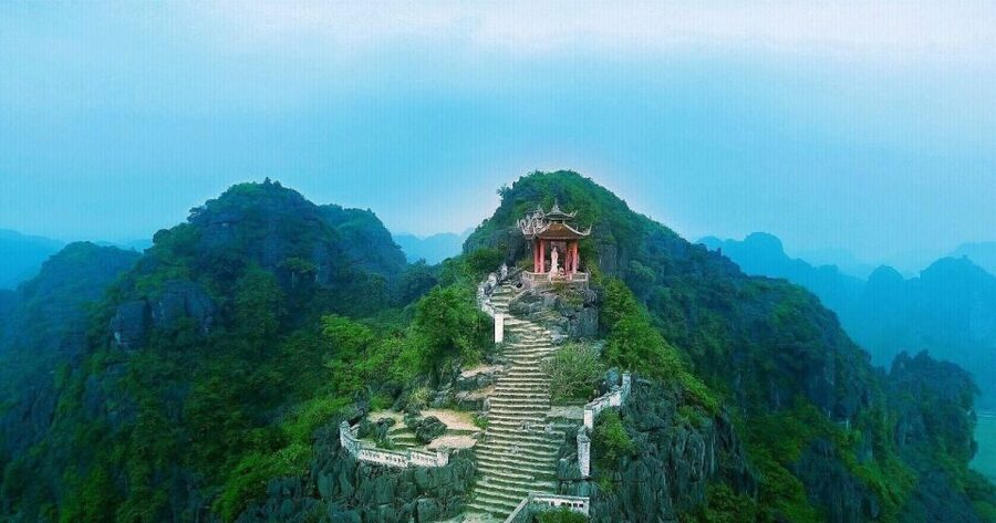 From Hanoi: 2-Day Ninh Binh Tour with Ha Long Bay Cruise - Mua Cave: nearly 500 steps for panoramic views