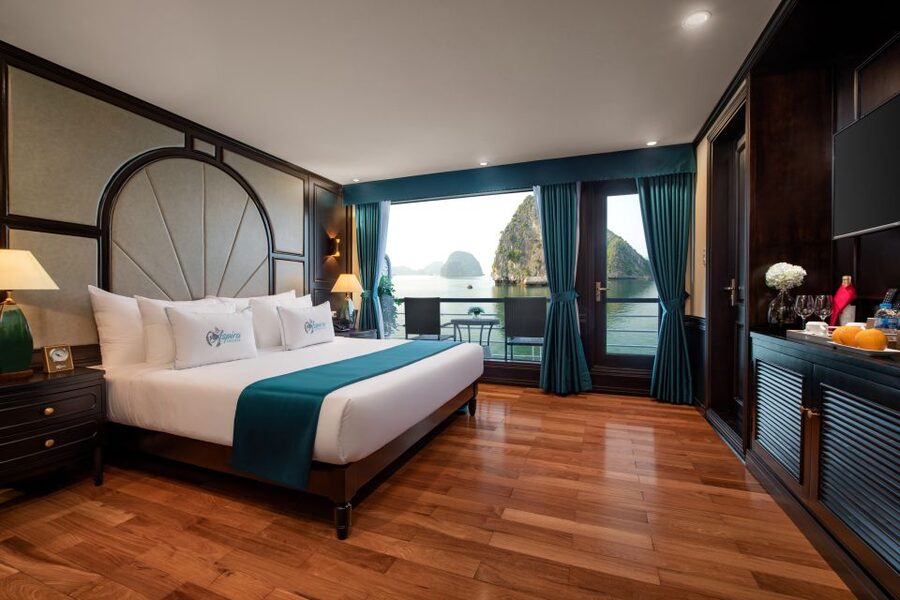 From Hanoi: 3-Day Ha Long and Lan Ha Bay Cruise with Meals - Day 2 mornings: tai chi first, then Cat Ba and Viet Hai Village