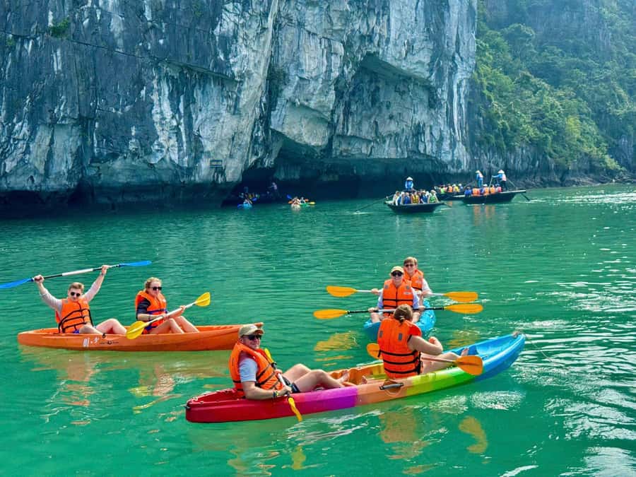 From Hanoi: 3-Day Ha Long and Lan Ha Bay Cruise with Meals - Your cabin: private balcony and bathtub (and why it matters)