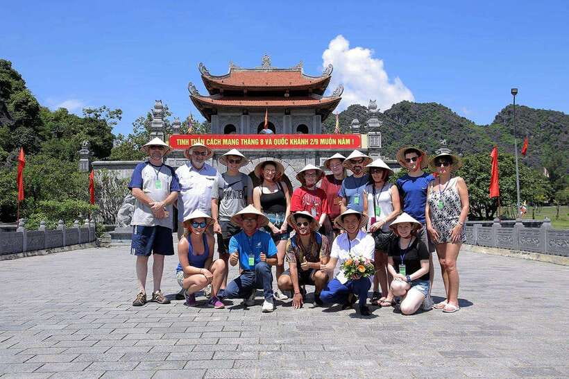 From Hanoi: 5-Day Sapa, Ninh Binh, Ha Long Bay Cruise - Day 2: Limousine to Ha Long Bay, Sung Sot Cave, Titop Island, and Sunset Fun