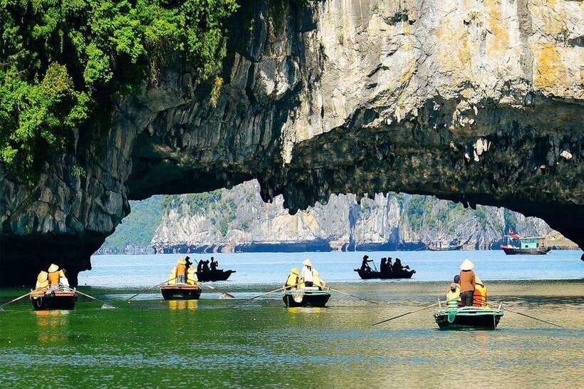 From Hanoi: 5-Day Sapa, Ninh Binh, Ha Long Bay Cruise - Transport Reality Check: Sleeper Bus Comfort and What to Do About It