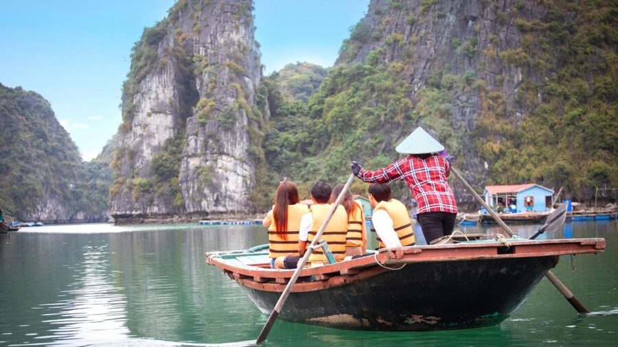 From Hanoi: Halong Bay Cruise 2 Days 1 Night With Transport - Day 2 Morning: Sunrise Options and Surprising Cave