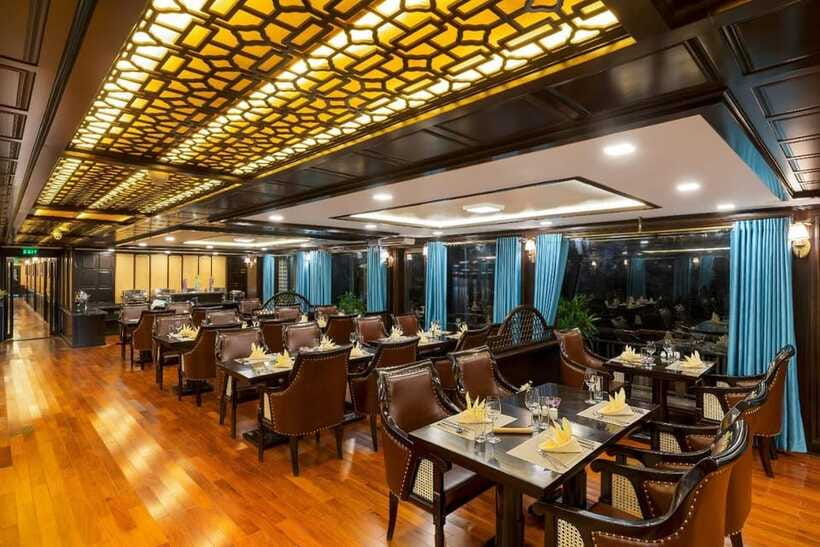 From Hanoi or Ha Long: 2-Day Ha Long Bay & Lan Ha Bay Cruise - Dinner Options: La Corona Restaurant or the Sundeck
