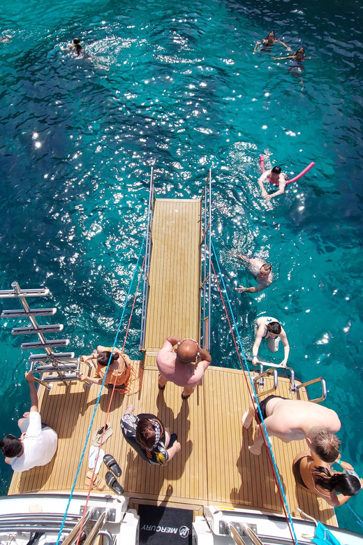 From Mellieha: Three Bay Cruise including the Blue Lagoon - The crew and the boat: small touches that change your day