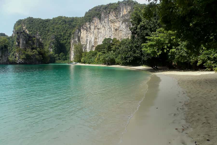 From Phuket: Full-Day Phang Nga Bay Cruise with Meals - What to bring (and what to skip) for an easy day on the water