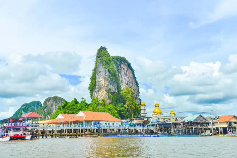 From Phuket: James Bond & Phang Nga Bay Tour by Longtail - James Bond Island and Khao Phing Kan: the movie set, but with breathing room