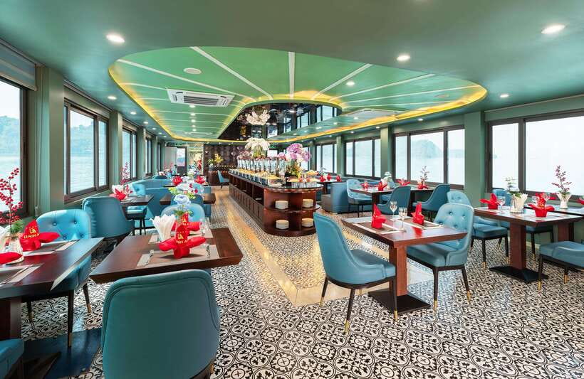 Ha Long & Bai Tu Long bay cruise wt Kayakking & buffet lunch - Sung Sot Cave at Bo Hon Island: the big showstopper