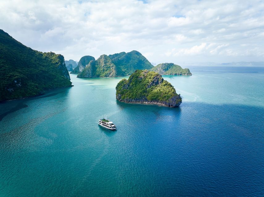 Ha Long & Bai Tu Long bay cruise wt Kayakking & buffet lunch - Value at around $46: what you’re really getting