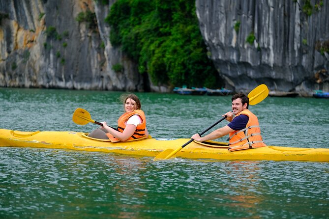 Ha Long Bay Cruise Day Tour-Cave, Kayaking,Ti top island & Lunch - Ti Top Island: Climb for Views, Then Cool Off