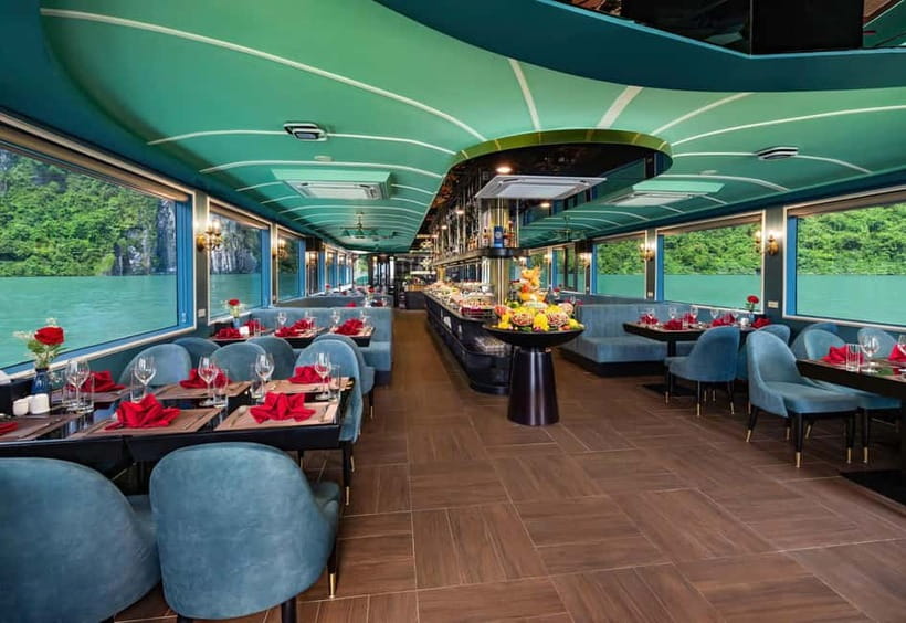 Ha Long Bay Cruise w/ Jacuzzi, Kayak & Limo from Hanoi - The Lunch Plan: More Than Fuel, It’s Part of the Cruise Experience