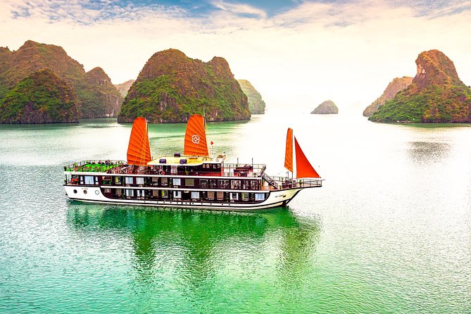 Halong Bay Cruise 2 days 1 night from Hanoi included transfer - A Vietnamese cooking class on Day 1: fun, not performance