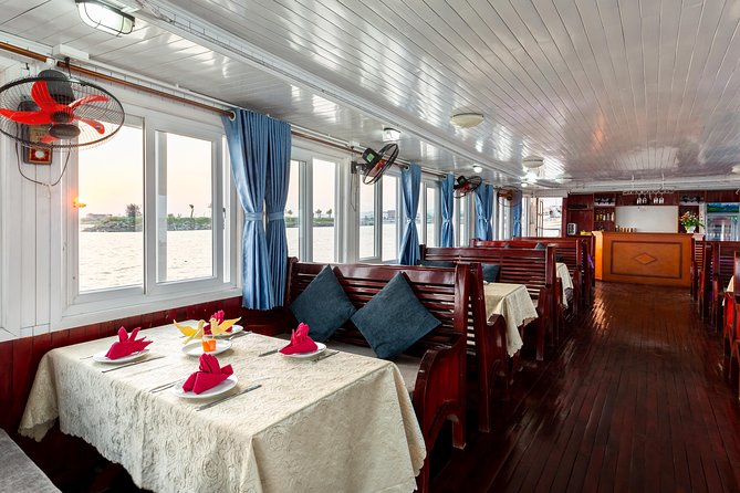 Halong Bay Cruise Day Trip: Visit Thien Cung Cave, Kayaking & Lunch - best price - On the bay: The small-boat feel and the limestone sightseeing loop