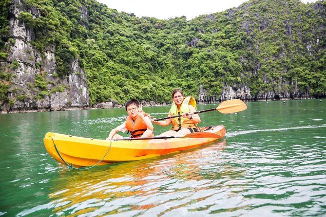 Halong Bay Cruise Tour from Hanoi with Kayak Adventure - A day cruise that actually fits in Hanoi time
