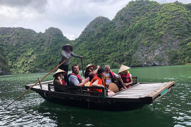 Halong Bay Cruise With Cave, Kayaking, Swimming - Buffet Lunch - Key things I’d zero in on