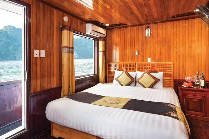 Halong Seasun Cruise 2 days 1 night visiting and enjoying halong bay tour - Cabin and overnight comfort: what the deluxe en-suite really means