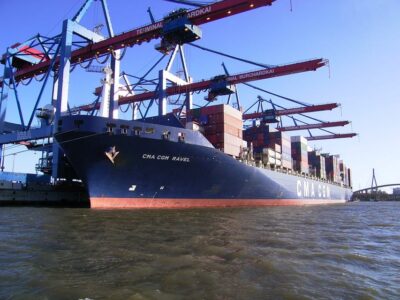 Hamburg: 1-Hour Harbor Cruise - What You See on the Water: Speicherstadt, HafenCity, and the Elbe Philharmonic Hall
