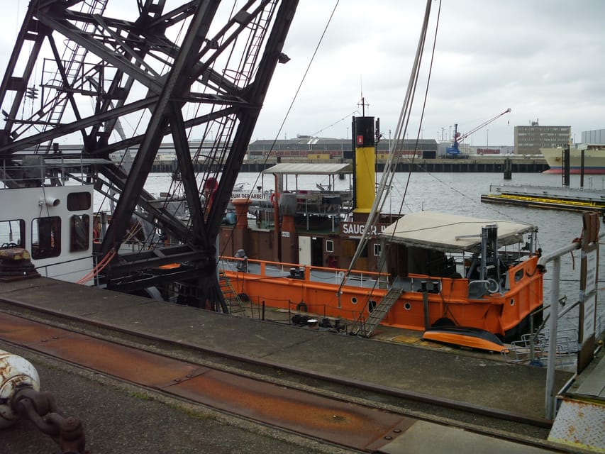 Hamburg: 1-Hour Harbor Cruise - Blohm and Voss Shipyard: Industry Up Close