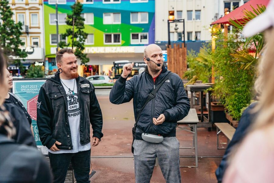 Hamburgs Highlights: Harbor Cruise & Reeperbahn Walking Tour - Where it ends: Große Freiheit and the start of your own night