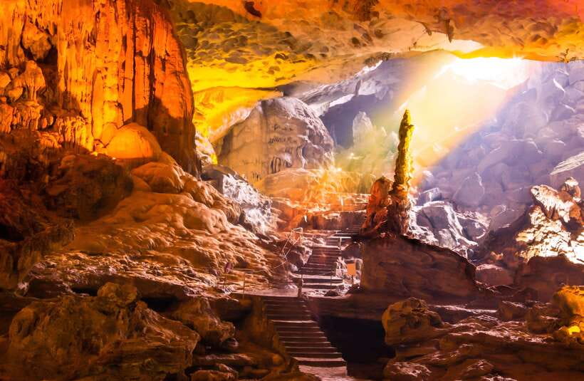 Hanoi: 2-Day Ha Long Bay Cruise, Tam Coc, Mua Caves, Hoa Lu - Accommodation in Ninh Binh: what to expect without overpromising