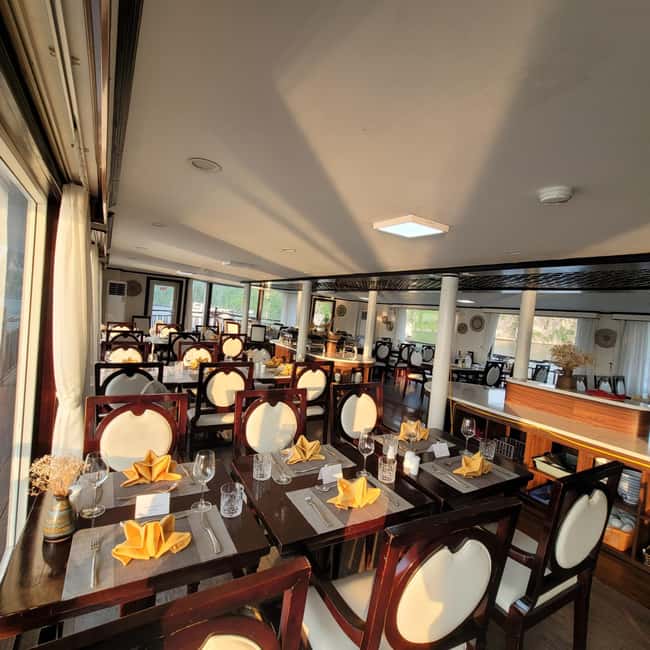 Hanoi: 3-Day 2-Night Ha Long Bay and Lan Ha Bay Cruise - Day 3: Luon Cave by bamboo boat or kayak, then back to Hanoi