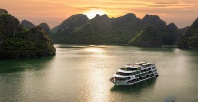 Hanoi: 3-Day Ha Long/Lan Ha Bay Cruise with Private Balcony - Day 1: Hanoi Transfer, Ao Ech Kayaking, and Spring Rolls at Sunset Time