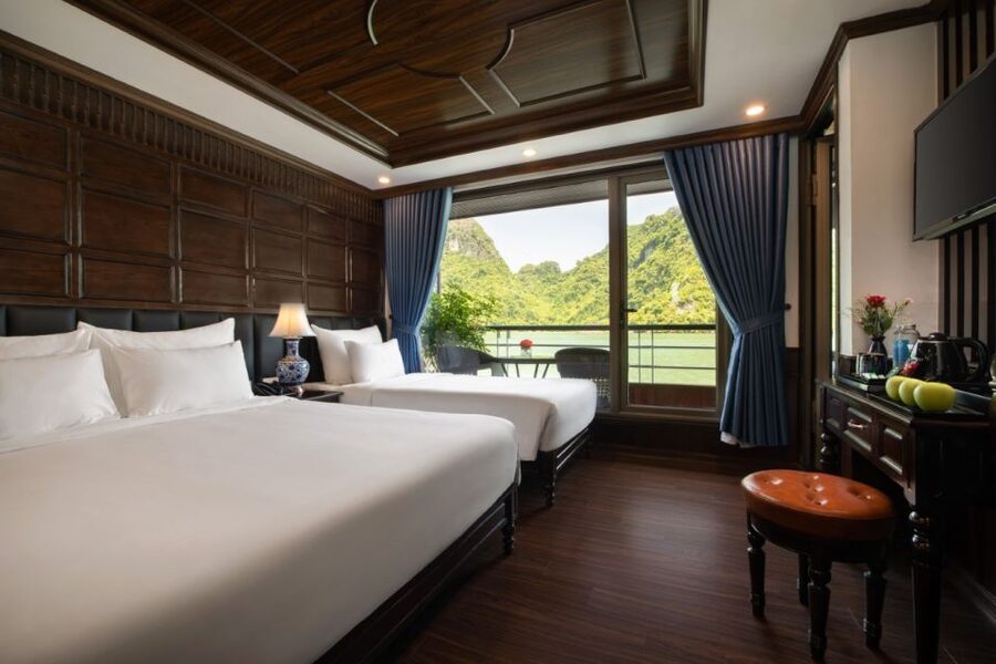 Hanoi: 3-Day Ninh Binh and Lan Ha Bay Cruise with Homestay - Dark Cave, Bright Cave, and the kayak pace on Lan Ha Bay