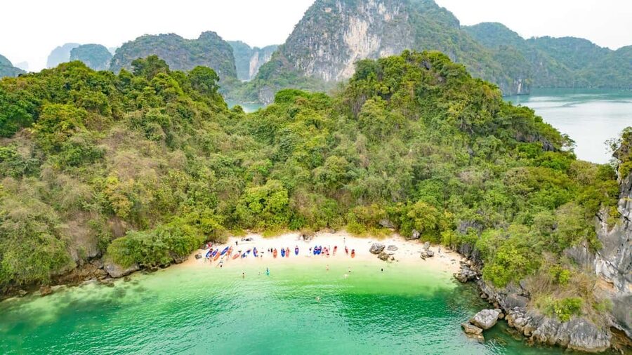 Hanoi: 3-Day Ninh Binh Tour and Bai Tu Long Bay Cruise - How this 3-day Hanoi to Bai Tu Long Bay trip actually plays