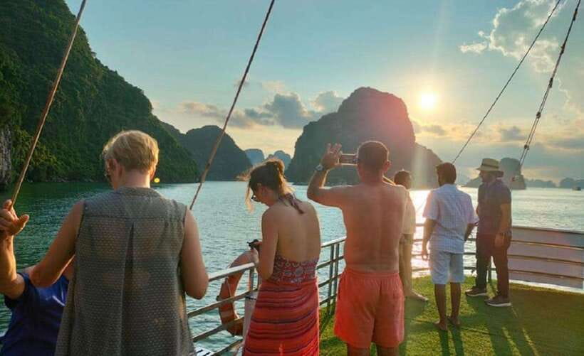Hanoi: Full-Day Halong Bay Cruise with Kayak, Caves & Lunch - A Full-Day Ha Long Bay Escape From Hanoi: The Value of Doing It Once