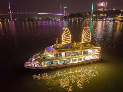 Hanoi: Halong Bay Cruise, Amazing Cave, Titov Island & Kayak - On-board “luxury” for a day trip: what you’ll actually feel