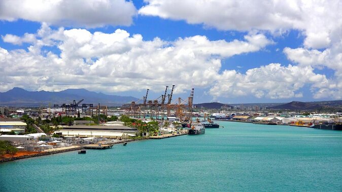 Honolulu Harbor Cruise Terminal Transfer by Luxury Vehicle - Key things you’ll care about