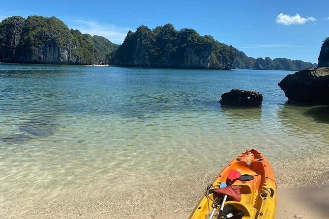 Lan Ha to Ha Long Bay Cruise and Kayaking from Cat Ba Island - Cai Beo Floating Fishing Village: the human side of the bay