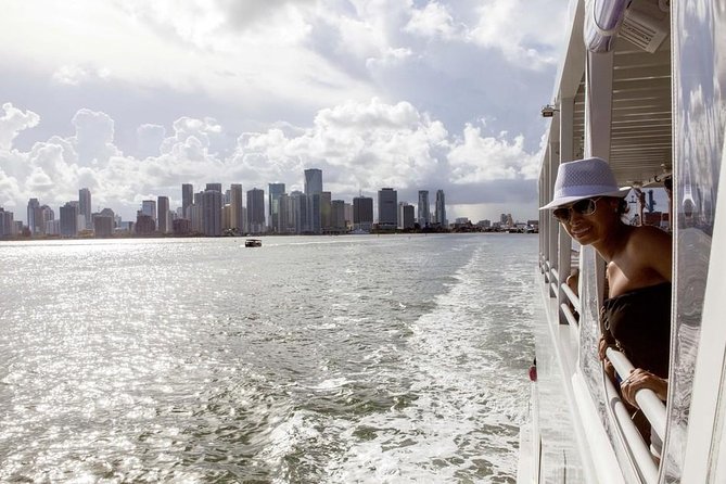 Miami and Everglades Adventure: Airboat & Bay Cruise Combo - Starting the day at Port of Miami: why the meeting point matters