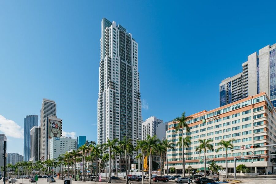 Miami: Panoramic Open-Top Bus Tour & Biscayne Bay Cruise - The boat at Bayside: Millionaire’s Row views you can’t fake from land