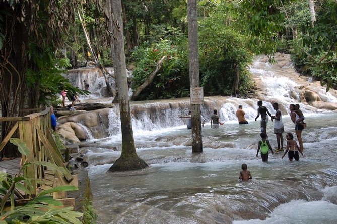 Montego Bay tour: Dunn's River Falls - Practical Tips That Make Dunn’s River Easier